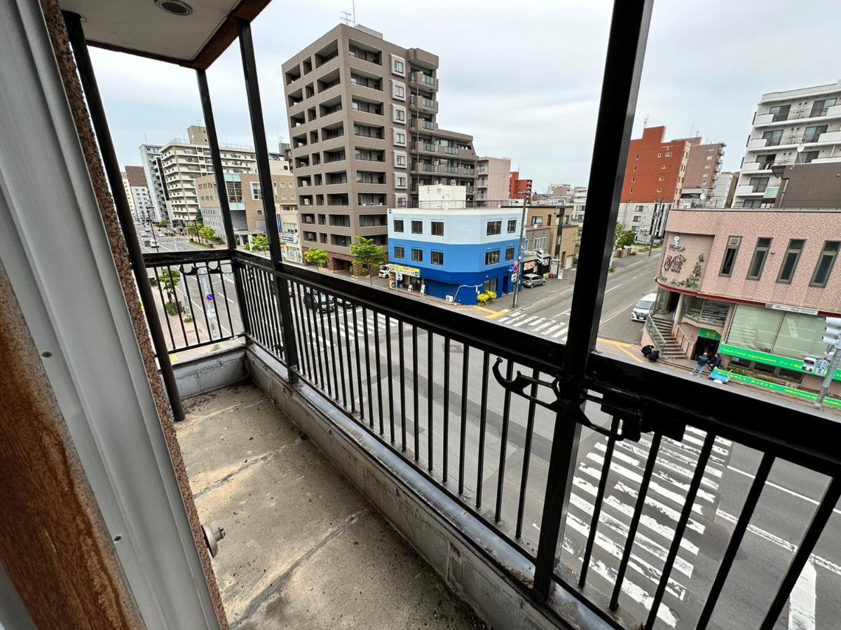 Hokusei Bldg 41 ほくせいビル 41号室 Lägenhet Sapporo Exteriör bild